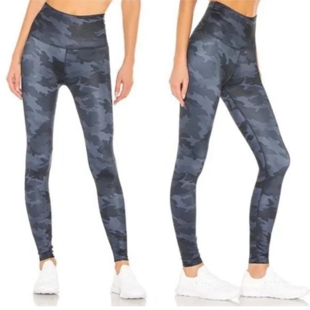 Beyond Yoga Lux High Waist Gray Camouflage Compression Leggings Sz Medium
